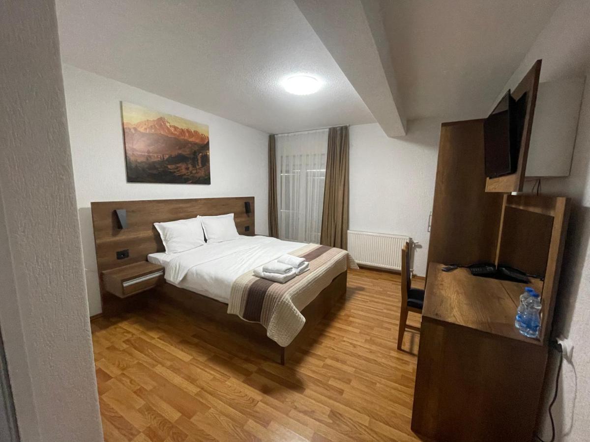 Bici Resort Dobrosin Экстерьер фото